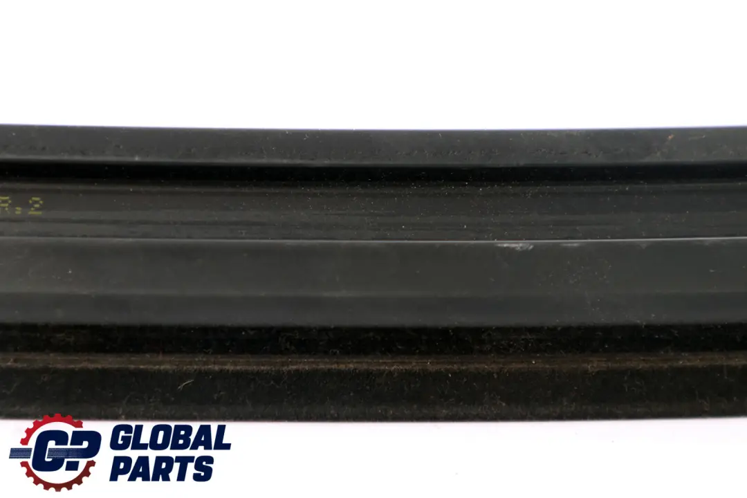 Front Window Guide Rubber Seal Gasket Left N/S to BMW X3 E83 with Part number 3330187 BMW X3 E83 Front Window Guide Rubber Seal Gasket Left N/S - SKU 3330187 - Part number 3330187