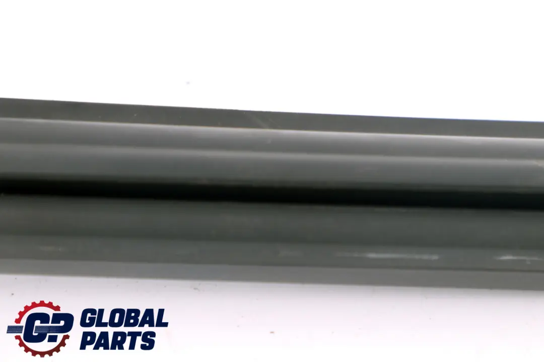 Front Window Guide Rubber Seal Gasket Left N/S to BMW X3 E83 with Part number 3330187 BMW X3 E83 Front Window Guide Rubber Seal Gasket Left N/S - SKU 3330187 - Part number 3330187