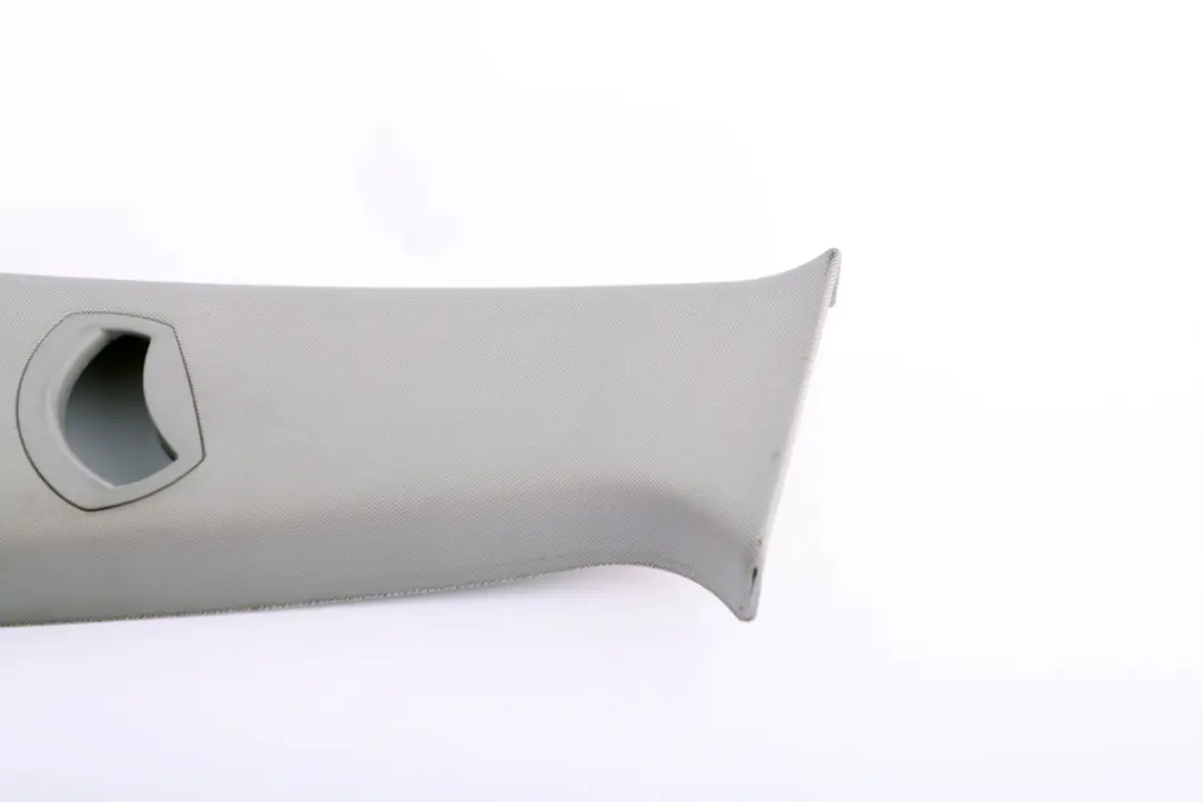 BMW X3 E83 LCI Couverture Montant B a Gauche Gris N/S 3449937 - SKU 3330445 - Numéro de pièce 3330445