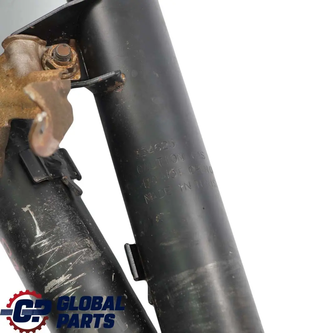 BMW E87 KYB Kayaba Front Left Right Shock Absorber Spring Strut Set 334 625 - SKU 334625 - Part number 334625