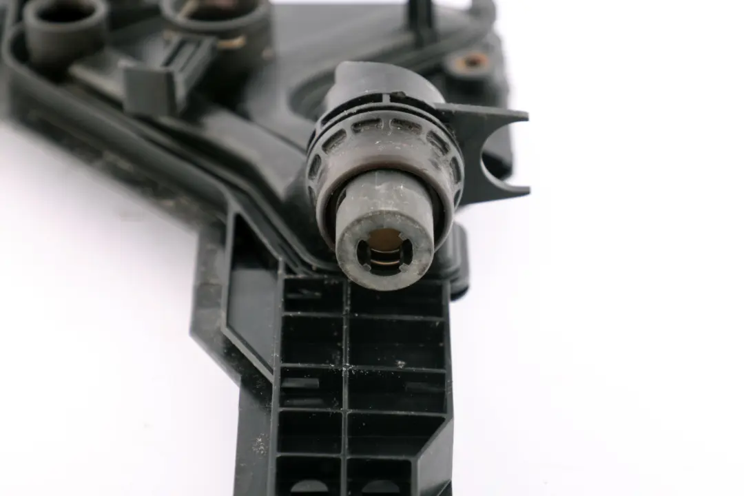 Supporto Radiatore Piastra di Montaggio Vaso di Espansione per BMW X3 E83 con numero di parte 3400017 BMW X3 E83 Supporto Radiatore Piastra di Montaggio Vaso di Espansione - SKU 3400017 - Numero di parte 3400017