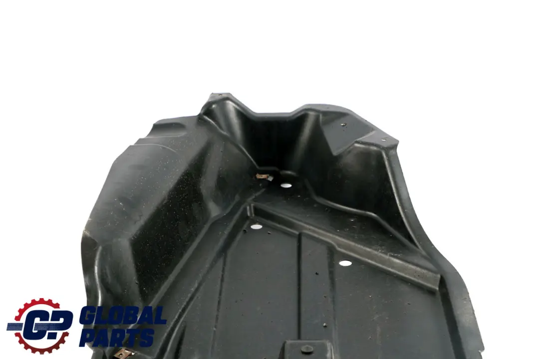 Tapa del Chasis Tapa del Deposito Lado Izquierdo para BMW E83 con número de pieza 3400039 BMW E83 Tapa del Chasis Tapa del Deposito Lado Izquierdo - SKU 3400039 - Número de pieza 3400039