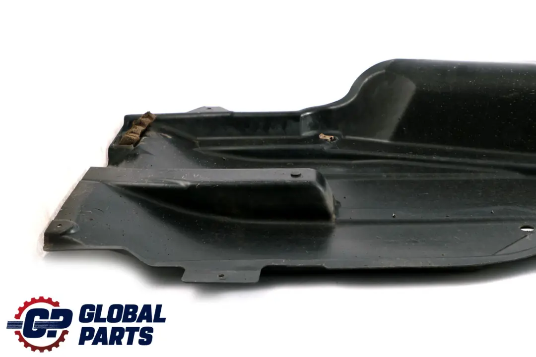 Tapa del Chasis Tapa del Deposito Lado Izquierdo para BMW E83 con número de pieza 3400039 BMW E83 Tapa del Chasis Tapa del Deposito Lado Izquierdo - SKU 3400039 - Número de pieza 3400039