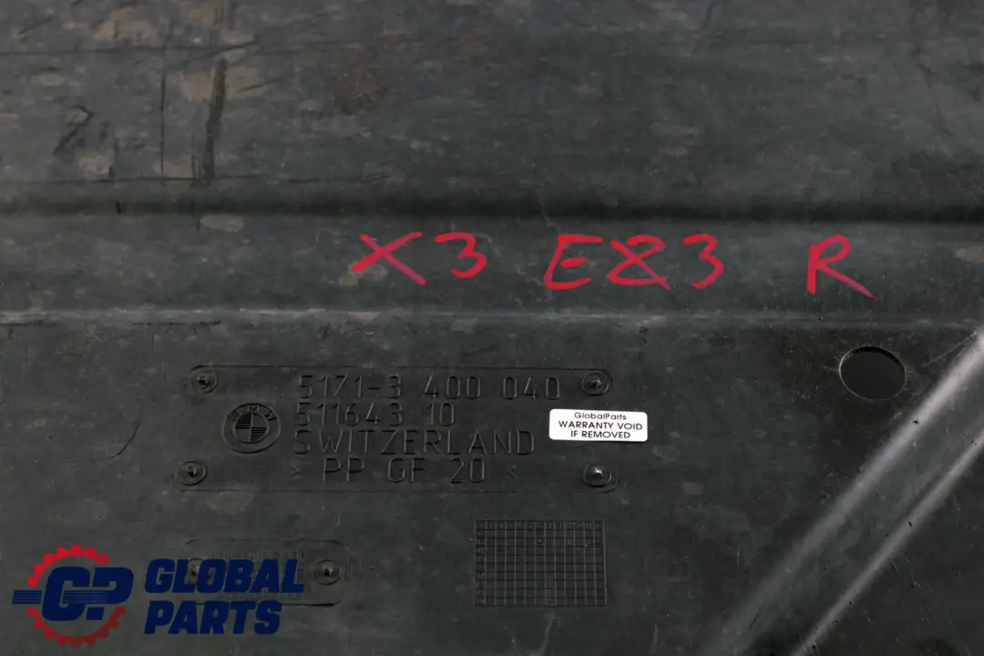 Debajo Carroceria Incluida Cubierta Protectora Deposito Lado Derecho para BMW E83 con número de pieza 51713400040 BMW E83 Debajo Carroceria Incluida Cubierta Protectora Deposito Lado Derecho - SKU 3400040 - Número de pieza 51713400040