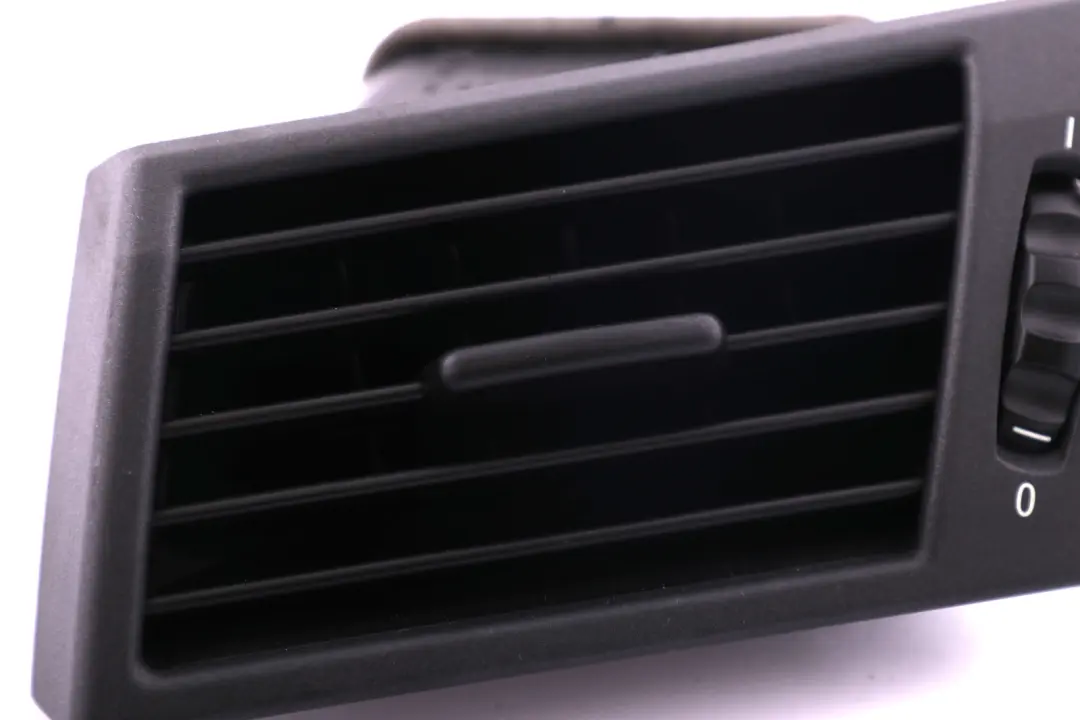 Frischluftgrill / Luftaustritt Links für BMW X3 er E83 mit Teilenummer 64223400075 BMW X3 er E83 Frischluftgrill / Luftaustritt Links - SKU 3400075 - Teilenummer 64223400075