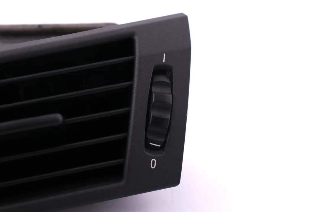 Delantero Izquierdo Salpicadero Rejilla De Aire Fresco para BMW X3 E83 con número de pieza 64223400075 BMW X3 E83 Delantero Izquierdo Salpicadero Rejilla De Aire Fresco - SKU 3400075 - Número de pieza 64223400075