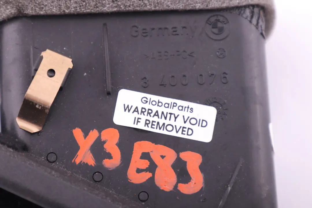 BMW E83 X3 Kratka Nawiew Wlot Powietrza Prawa - SKU 3400076 - Numer Części 3400076