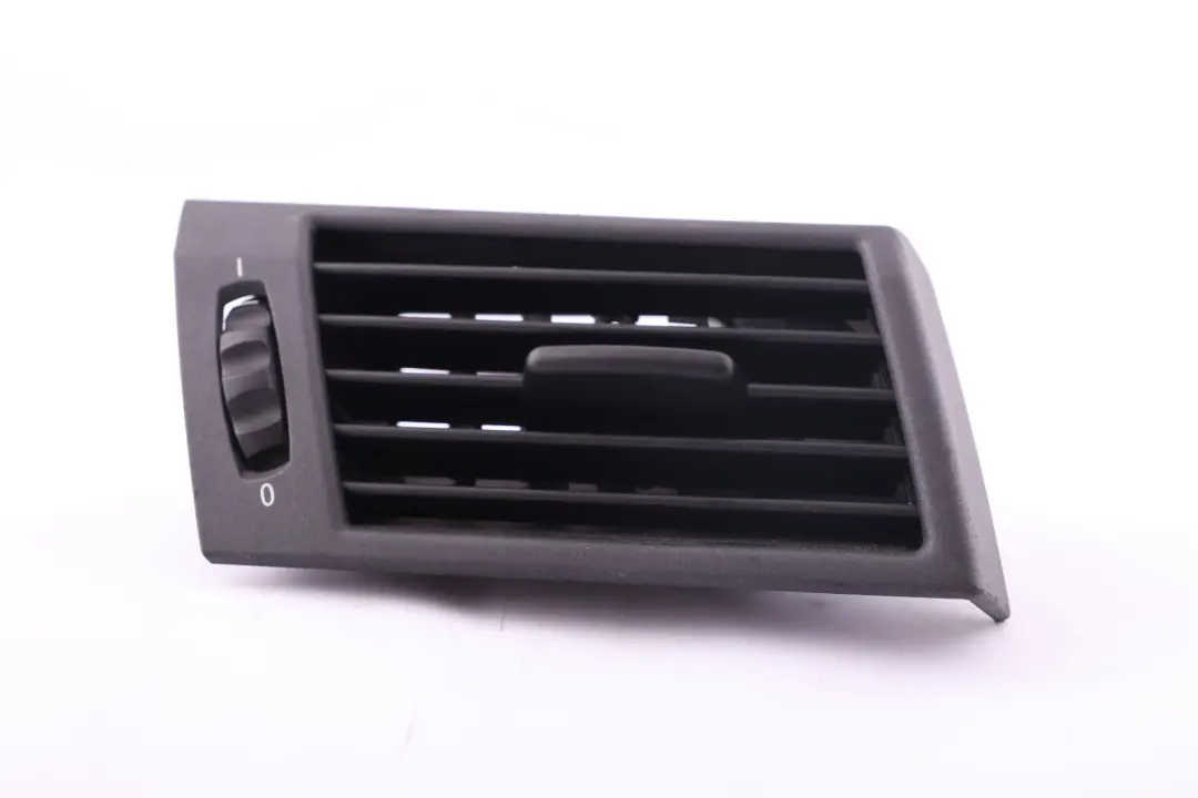 Dashboard Dash Air Vent Grille Right O/S to BMW X3 E83 with Part number 3400076 BMW X3 E83 Dashboard Dash Air Vent Grille Right O/S - SKU 3400076 - Part number 3400076