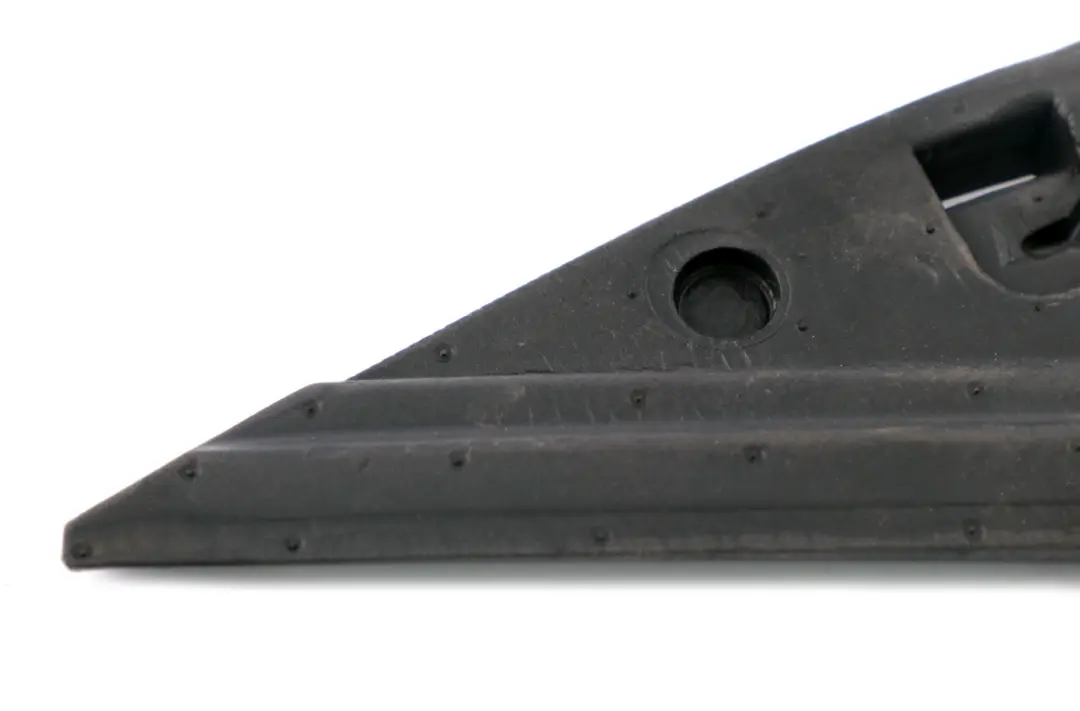 Junta Cubierta Interior Espejo Ala Triangulo Derecho para BMW E83 E83 LCI con número de pieza 3400324 BMW E83 E83 LCI Junta Cubierta Interior Espejo Ala Triangulo Derecho - SKU 3400324 - Número de pieza 3400324