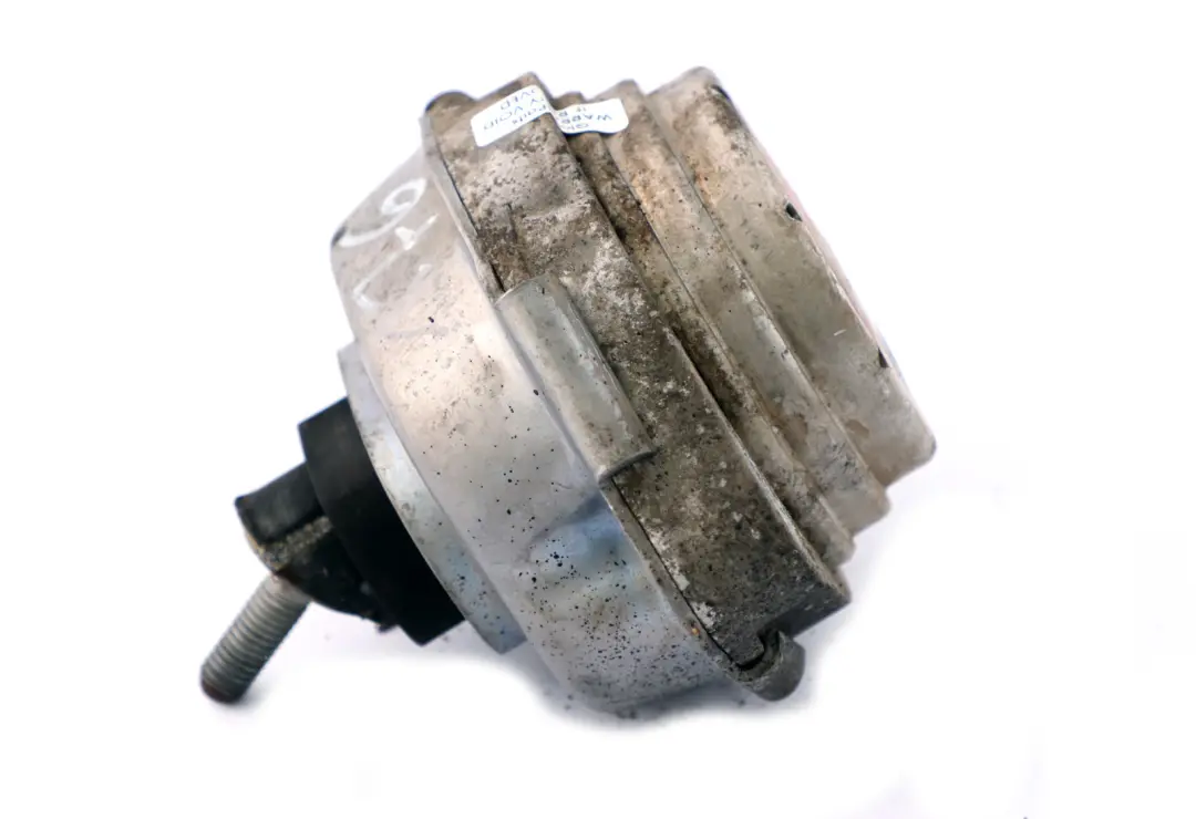 E83N LCI 2.0I Montaggio Motore Sinistro per BMW X3 E83 con numero di parte 3400339 BMW X3 E83 E83N LCI 2.0I Montaggio Motore Sinistro - SKU 3400339 - Numero di parte 3400339