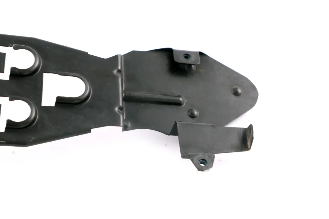 E83N LCI Bracket Additional Heater Electrical to BMW X3 Series E83 with Part number 64213400418 BMW X3 Series E83 E83N LCI Bracket Additional Heater Electrical - SKU 3400418 - Part number 64213400418