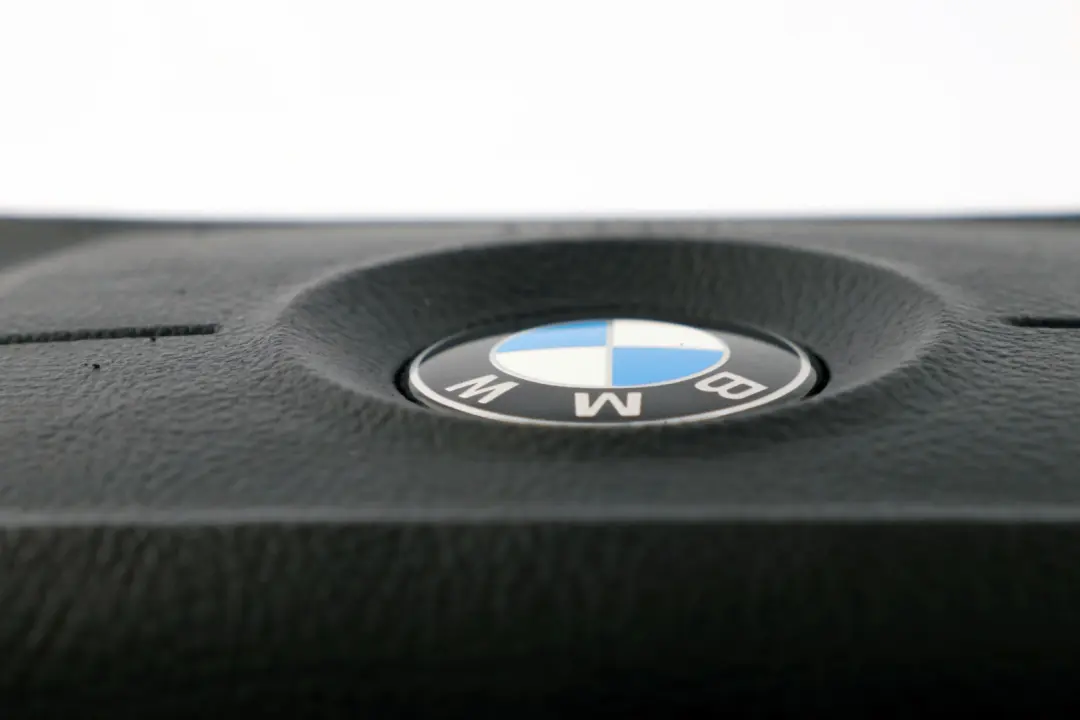 Steering Wheel Driver's Side Airbag Module to BMW E83 with Part number 3400437 BMW E83 Steering Wheel Driver's Side Airbag Module - SKU 3400437 - Part number 3400437