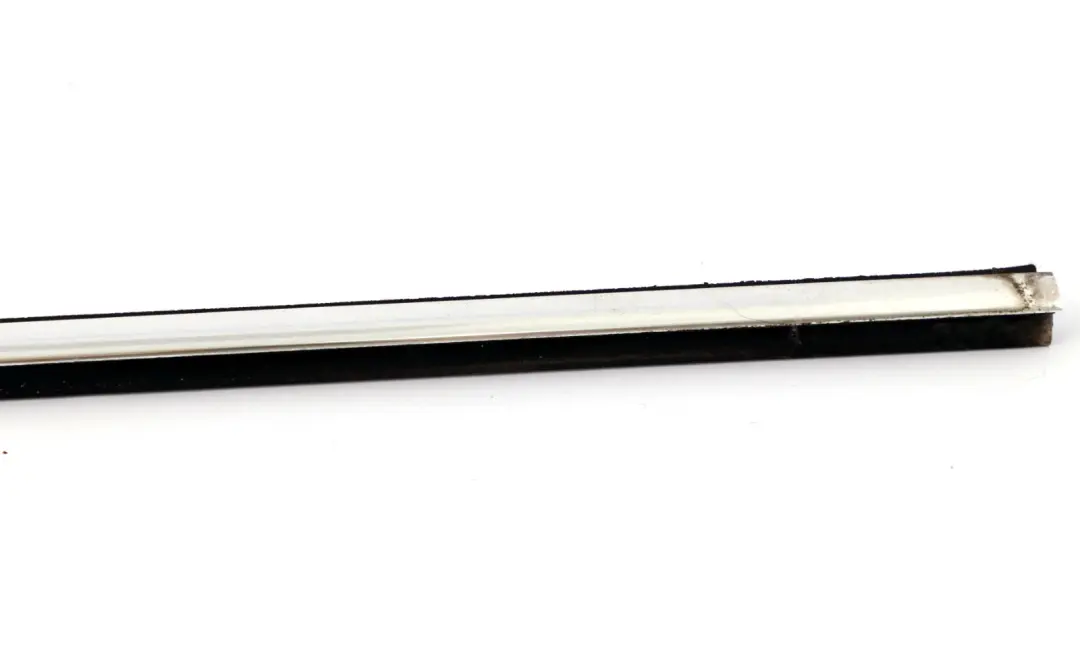 BMW E83 LCI Kanalabdeckung Außentür vorne rechts Chrom - SKU 3400810 - Teilenummer 3400810