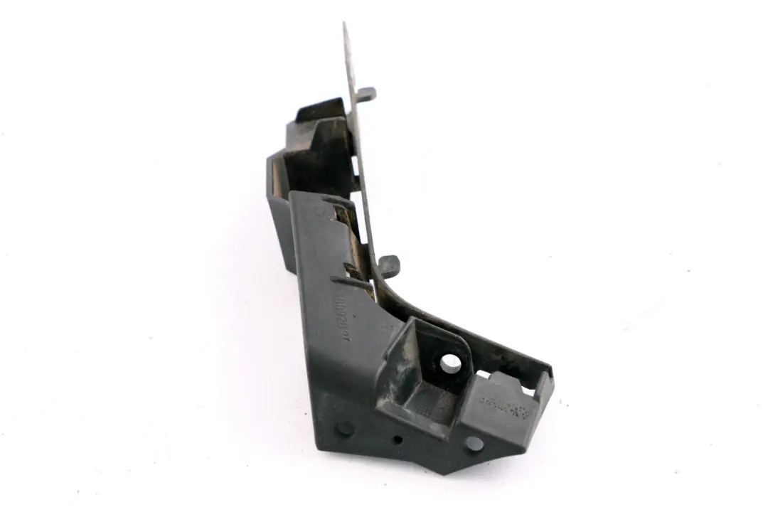 Bumper Cover Guide Mount Front Right O/S to BMW X3 E83 with Part number 3400920 BMW X3 E83 Bumper Cover Guide Mount Front Right O/S - SKU 3400920 - Part number 3400920