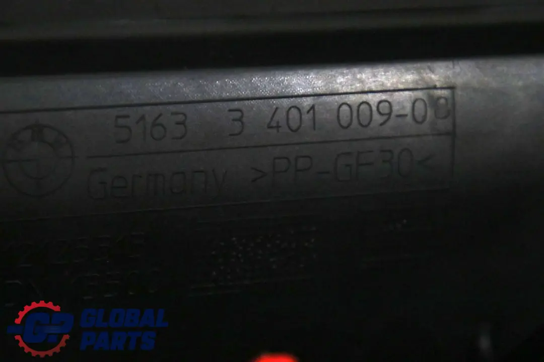 BMW E83 Izquierda faldon del panel De refuerzo reposapi?s Trim - SKU 3401009 - Número de pieza 3401009