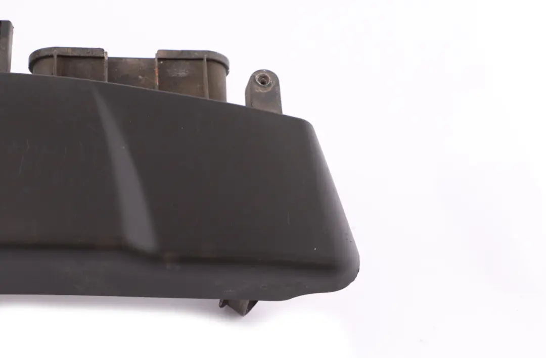 E83N LCI 2.0d M47N2 Entrada de Aire Panel Conducto Ventilacion 3402849 para BMW E83 con número de pieza 3401555 BMW E83 E83N LCI 2.0d M47N2 Entrada de Aire Panel Conducto Ventilacion 3402849 - SKU 3401555-1 - Número de pieza 3401555