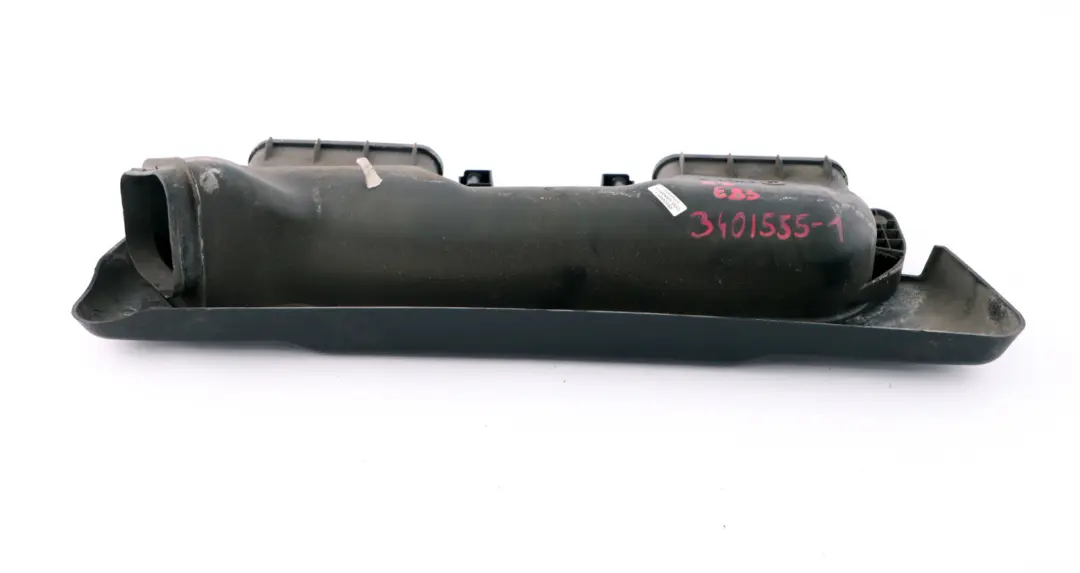 M47N2 Wlot Dolot Kanał Powietrza do BMW X3 E83 2.0d o numerze 3401555 BMW X3 E83 2.0d M47N2 Wlot Dolot Kanał Powietrza - SKU 3401555-1 - Numer Części 3401555