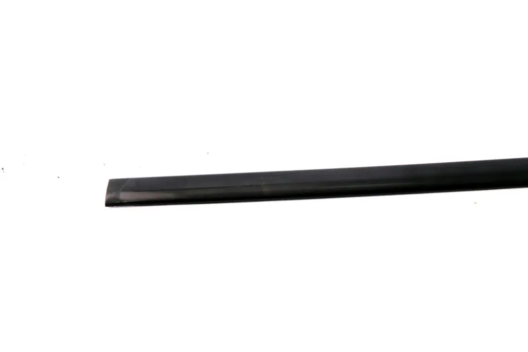 BMW X3 SERIES E83 Finisher Side Window Rear Right Glanzschwarz - SKU 3402326 - Part number 3402326