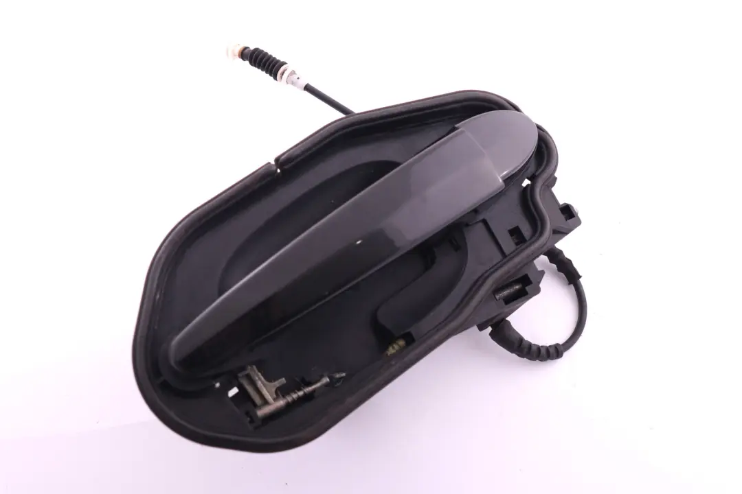 Klamka Drzwi Prawy Tył Czarna do BMW X3 E83 o numerze 3402593 BMW X3 E83 Klamka Drzwi Prawy Tył Czarna - SKU 3402593-BS1 - Numer Części 3402593