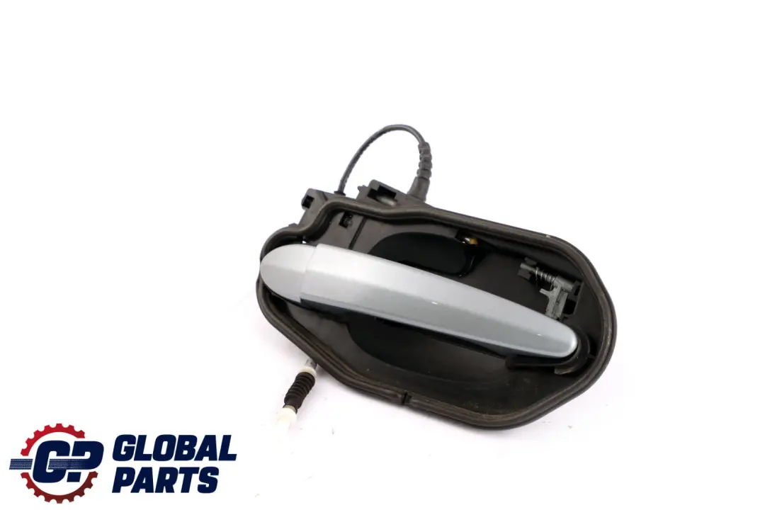 Right Grab Handle Door O/S Silbergrau Silver Grey A08 to BMW X3 Series E83 Rear with Part number 3402593 BMW X3 Series E83 Rear Right Grab Handle Door O/S Silbergrau Silver Grey A08 - SKU 3402593-SBG1 - Part number 3402593