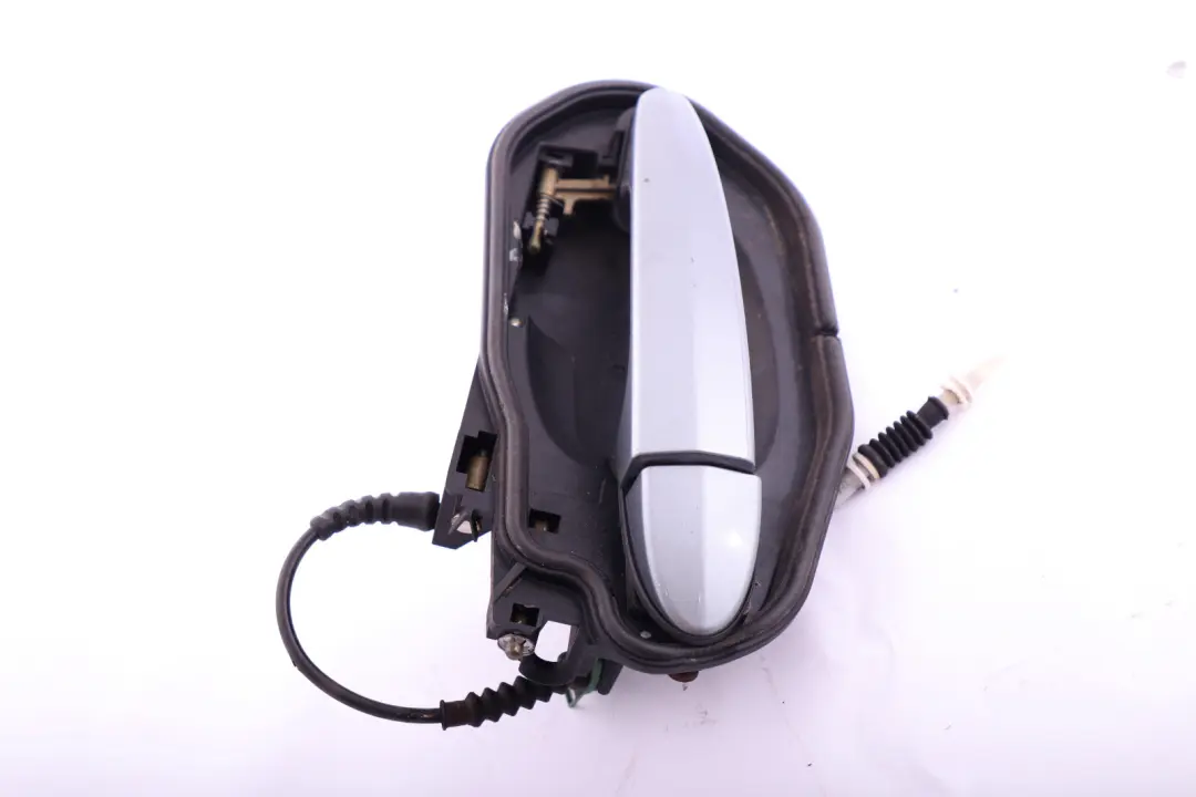 Complete Rear Right Grab Handle O/S Spacegrau Space Grey to BMW X3 Series E83 with Part number 3402593 BMW X3 Series E83 Complete Rear Right Grab Handle O/S Spacegrau Space Grey - SKU 3402593-SCG - Part number 3402593