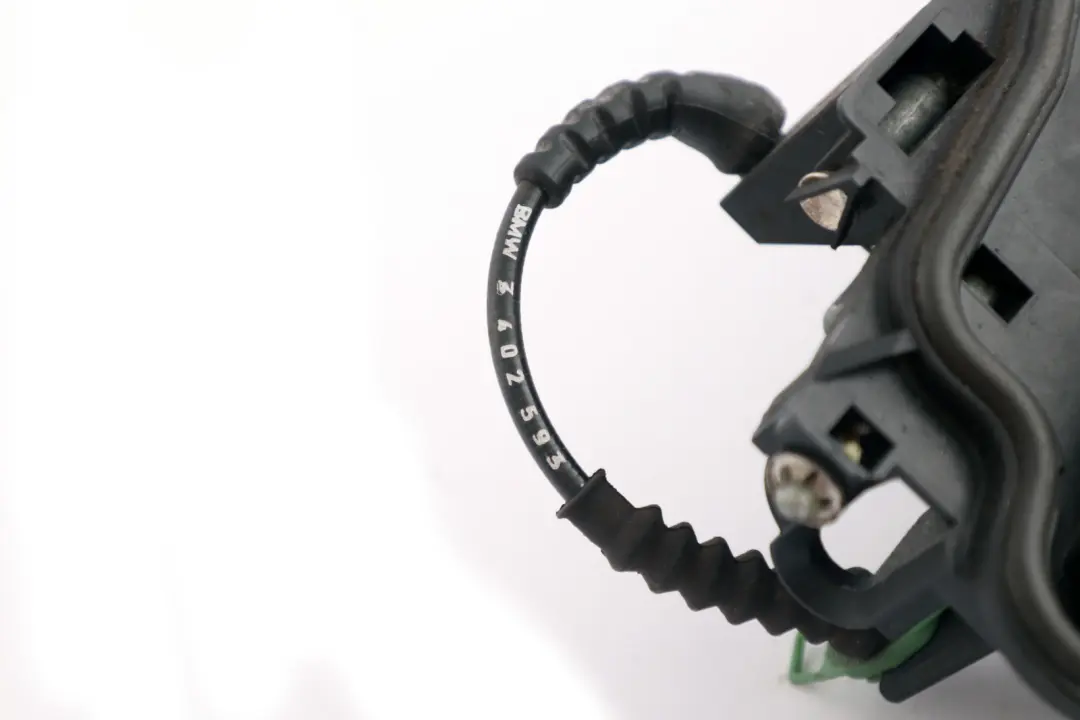 E83N Completo Asidero Trasero Derecho Titansilber Plata para BMW E83 con número de pieza 3402593 BMW E83 E83N Completo Asidero Trasero Derecho Titansilber Plata - SKU 3402593-TS1 - Número de pieza 3402593