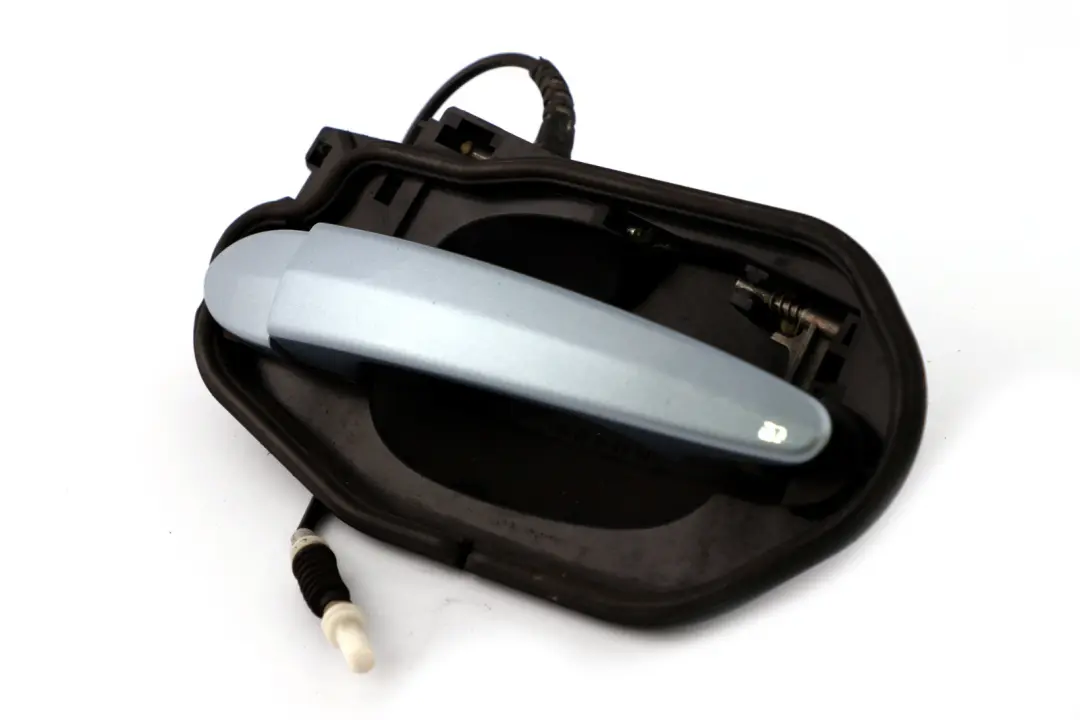 E83N LCI Transporteur Exterieur de Poignee de Porte Arriere Droite pour BMW X3 E83 à propos du numéro de pièce 3402593 BMW X3 E83 E83N LCI Transporteur Exterieur de Poignee de Porte Arriere Droite - SKU 3402593-WB1 - Numéro de pièce 3402593