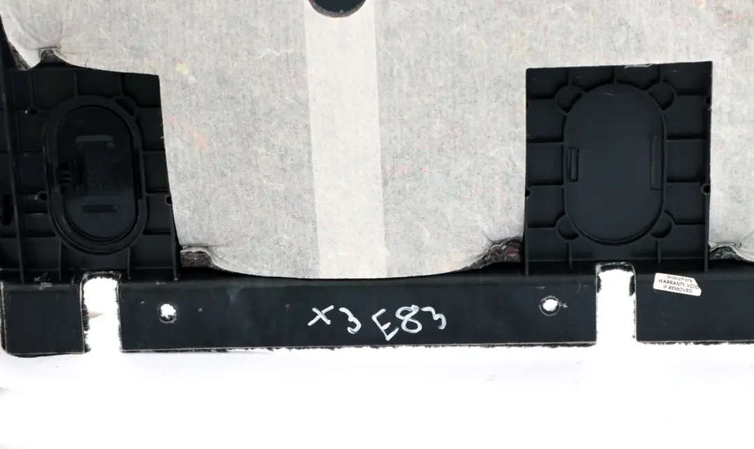 Seccion delantera Boot Floor Carpet Trunk Liner Negro Antracita para BMW E83 3 con número de pieza 3402818 BMW E83 3 Seccion delantera Boot Floor Carpet Trunk Liner Negro Antracita - SKU 3402818-3 - Número de pieza 3402818