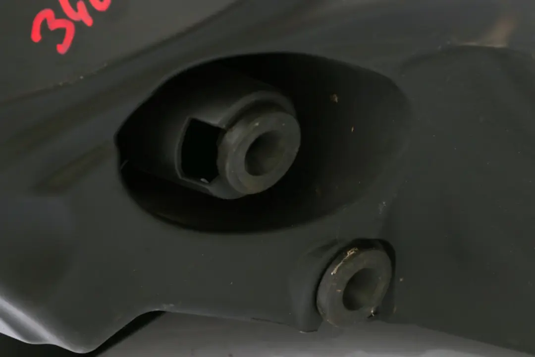 BMW X3 E83 N46 2.0 Caja aire delantera Conducto filtro admisión aire - SKU 3402853 - Número de pieza 3402853