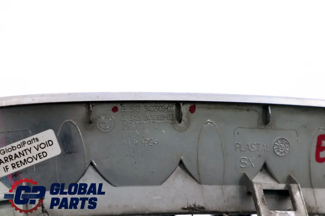 Nerka Grill Atrapa Zderzaka Lewo do BMW X3 E83 o numerze 3402909 BMW X3 E83 Nerka Grill Atrapa Zderzaka Lewo - SKU 3402909 - Numer Części 3402909