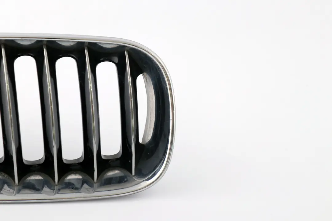 Front Bumper Centre Grille Kidney Right O/S Chrome to BMW X3 Series E83 with Part number 3402910 BMW X3 Series E83 Front Bumper Centre Grille Kidney Right O/S Chrome - SKU 3402910-1 - Part number 3402910