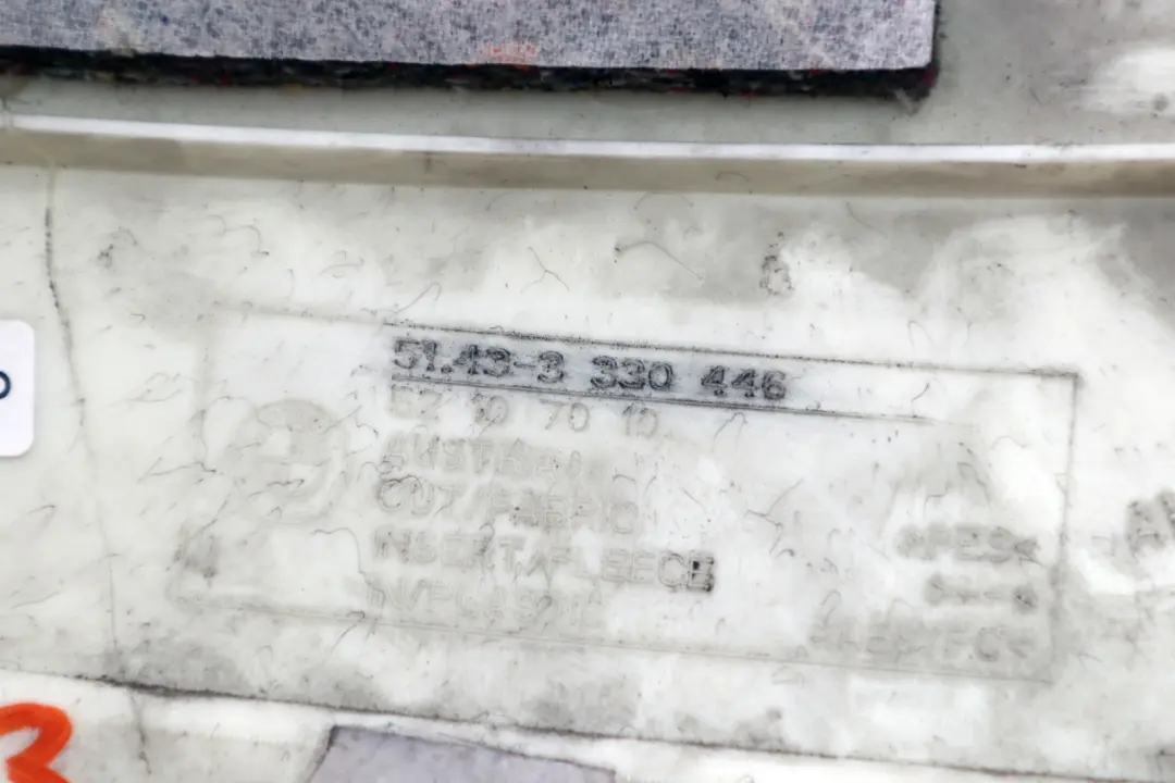 Osłona Słupka Prawa Szara do BMW E83 X3 o numerze 3330446 BMW E83 X3 Osłona Słupka Prawa Szara - SKU 3403320 - Numer Części 3330446