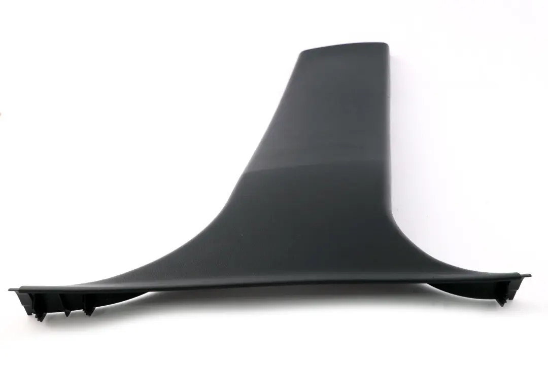Cubierta Columna B Inferior Derecha Negro Antracita 3330530 para BMW X3 Series E83 con número de pieza 3403324 BMW X3 Series E83 Cubierta Columna B Inferior Derecha Negro Antracita 3330530 - SKU 3403324 - Número de pieza 3403324