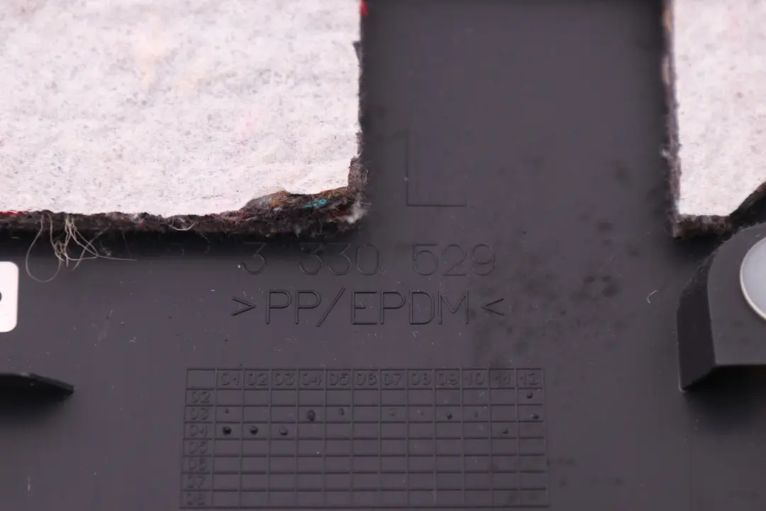 B-column Bottom Trim Left N/S Basaltgrau Grey 3330529 to BMW X3 E83 Cover with Part number 3403325 BMW X3 E83 Cover B-column Bottom Trim Left N/S Basaltgrau Grey 3330529 - SKU 3403325 - Part number 3403325