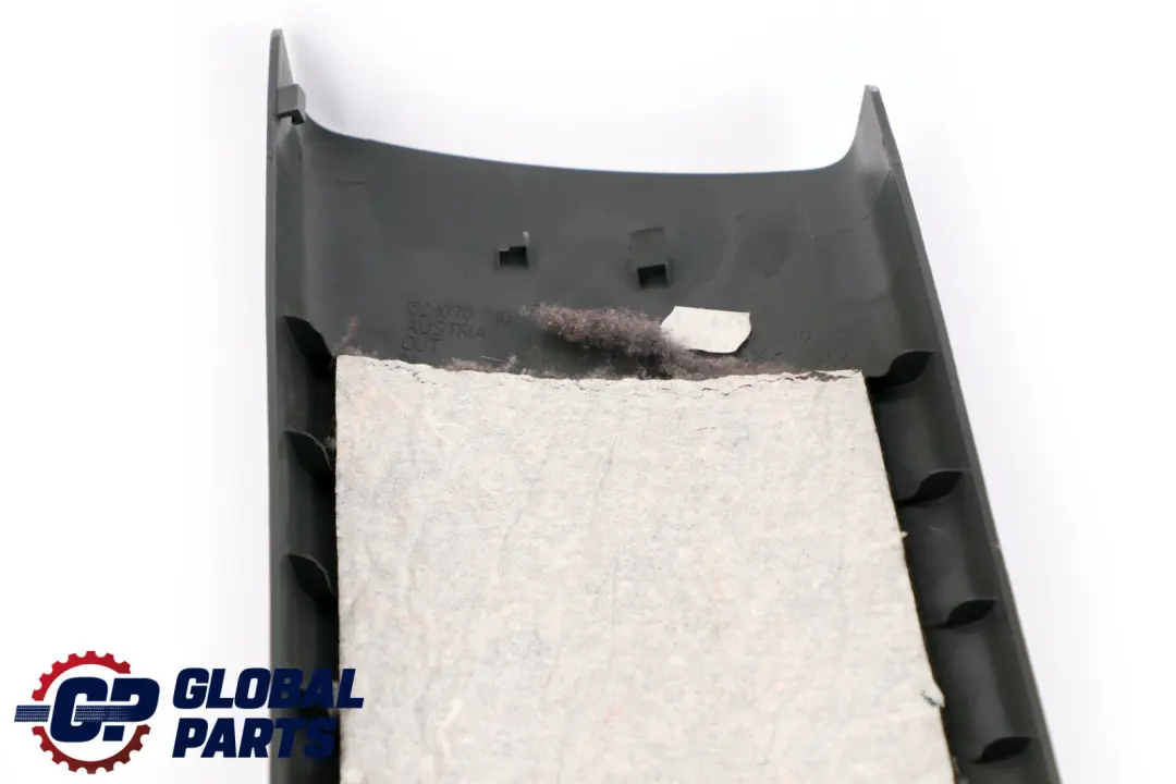 Coperchio colonna B in basso a destra BASALTGRAU 3330530 per BMW X3 E83 con numero di parte 3403326 BMW X3 E83 Coperchio colonna B in basso a destra BASALTGRAU 3330530 - SKU 3403326 - Numero di parte 3403326