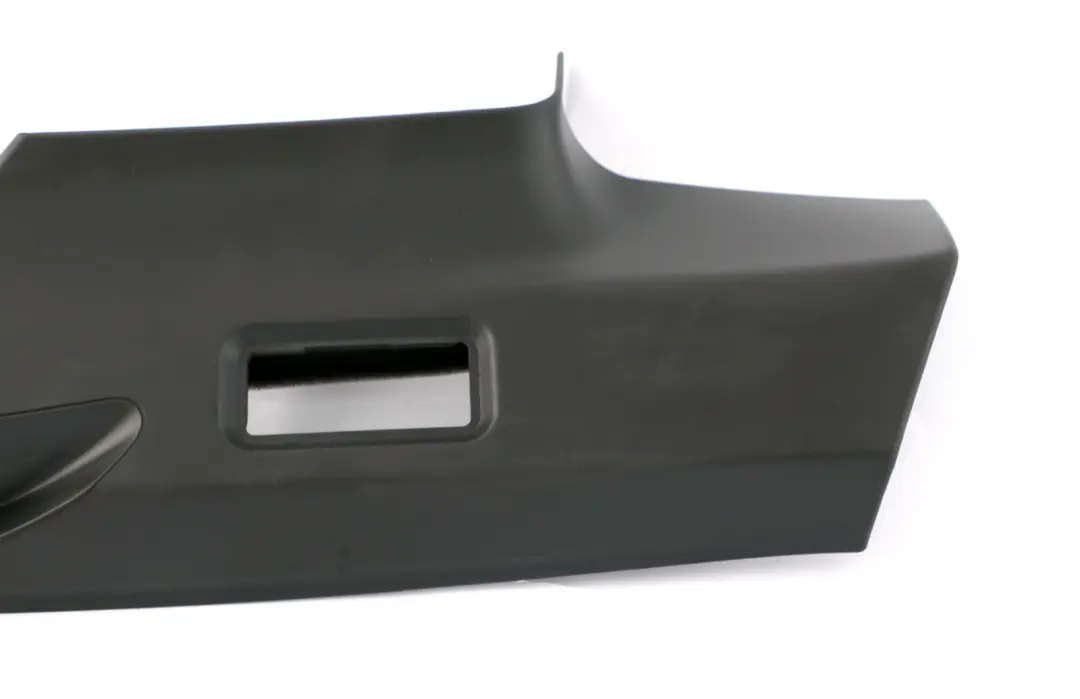 Tapa Columna D Parabrisas Ventana Trim Derecha Basaltgrau para BMW X3 E83 LCI con número de pieza 3403332 BMW X3 E83 LCI Tapa Columna D Parabrisas Ventana Trim Derecha Basaltgrau - SKU 3403332 - Número de pieza 3403332