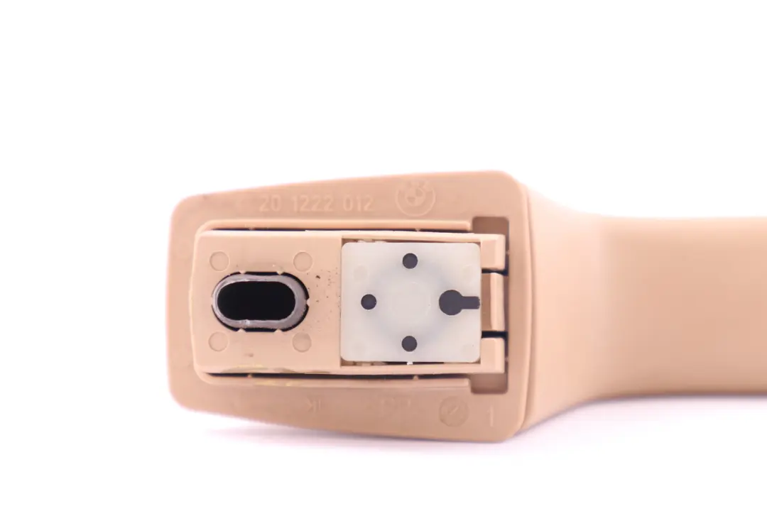 Asidero Interior Trasero Derecho Saindbeige para BMW X3 E83 con número de pieza 3404032 BMW X3 E83 Asidero Interior Trasero Derecho Saindbeige - SKU 3404032 - Número de pieza 3404032