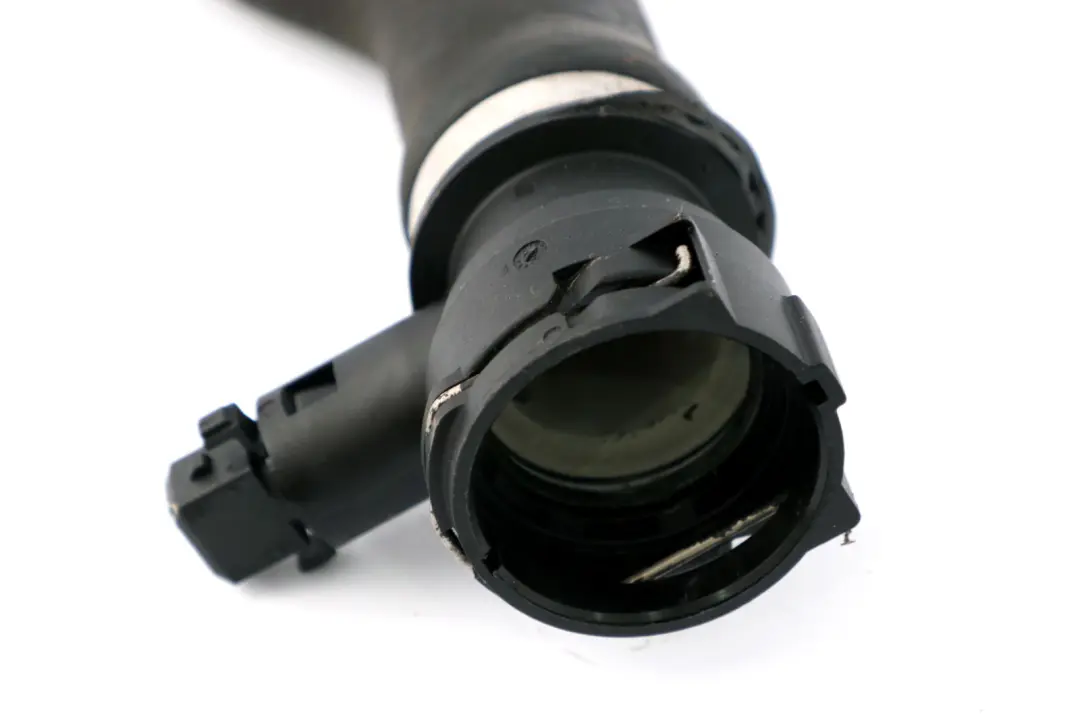 Sistema de enfriamiento manguera radiador agua para BMW X3 E83 2.0i con número de pieza 3404069 BMW X3 E83 2.0i Sistema de enfriamiento manguera radiador agua - SKU 3404069 - Número de pieza 3404069