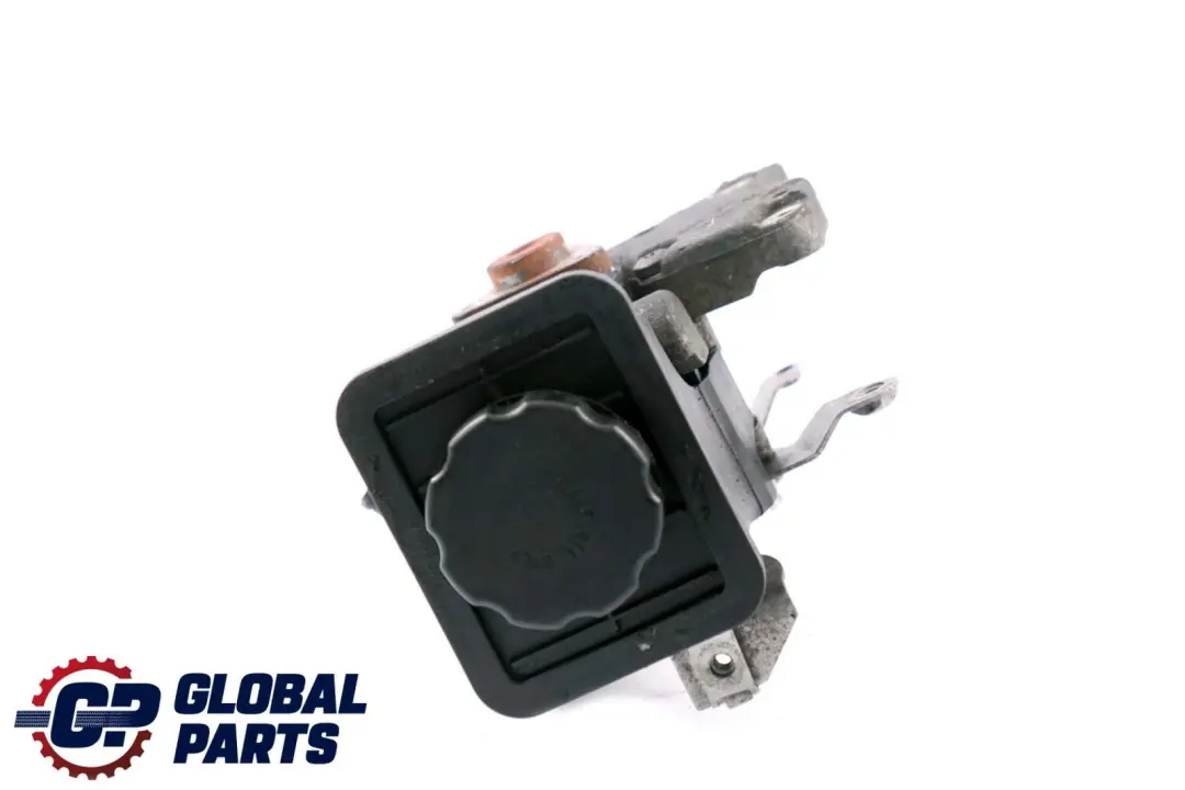 M47N2 Diesel Engine Power Steering Pump to BMW X3 E83 2.0d with Part number 3405196 BMW X3 E83 2.0d M47N2 Diesel Engine Power Steering Pump - SKU 3405196-2 - Part number 3405196