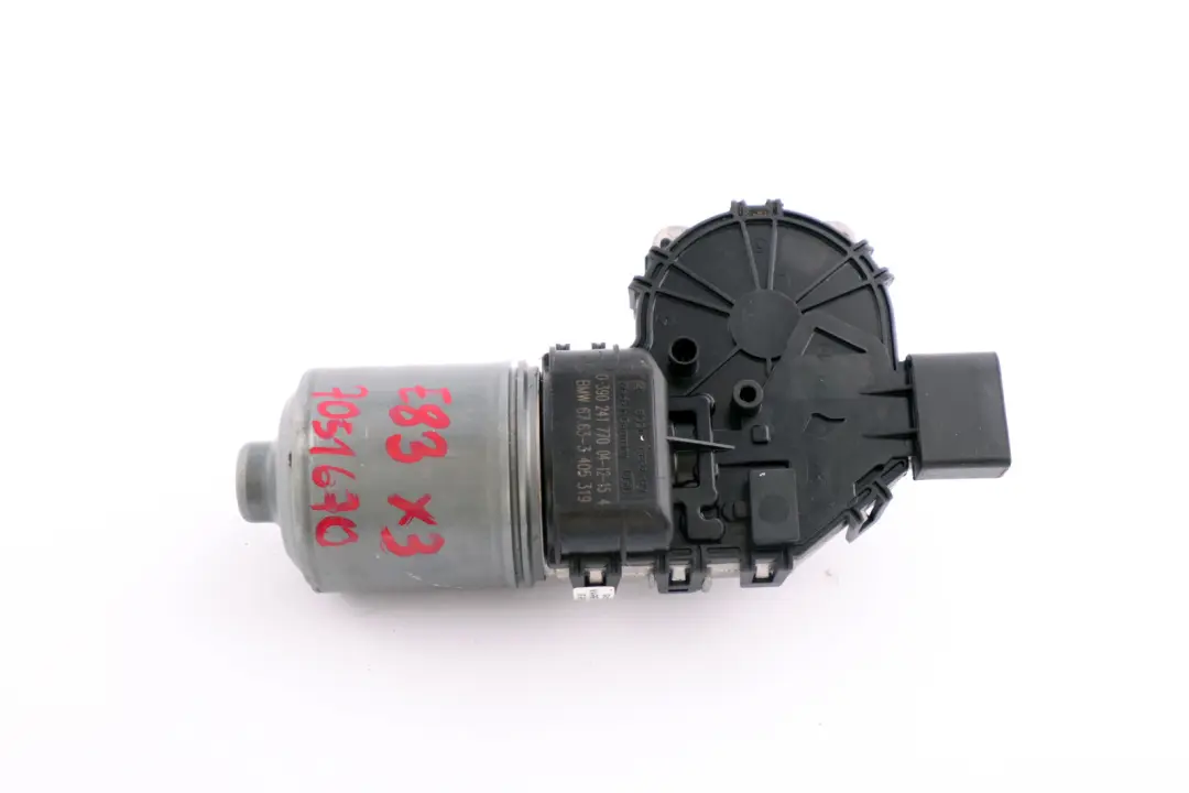 E83N LCI Motor Linkage Wiper System Motor 3405319 to BMW X3 Series E83 with Part number 7051670 BMW X3 Series E83 E83N LCI Motor Linkage Wiper System Motor 3405319 - SKU rhd-3405319 - Part number 7051670