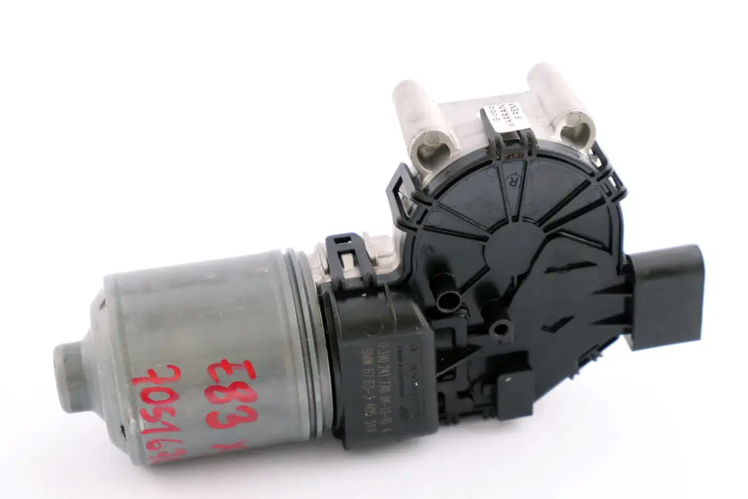 E83N LCI Motor Linkage Wiper System Motor 3405319 to BMW X3 Series E83 with Part number 7051670 BMW X3 Series E83 E83N LCI Motor Linkage Wiper System Motor 3405319 - SKU rhd-3405319 - Part number 7051670