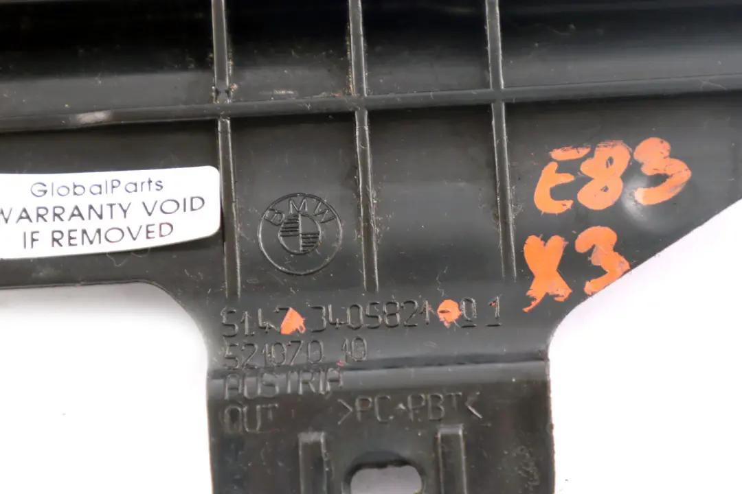 Wspornik Uchwyt Zatrzask Bagażnika do BMW E83 X3 o numerze 51473405821 BMW E83 X3 Wspornik Uchwyt Zatrzask Bagażnika - SKU 3405821 - Numer Części 51473405821