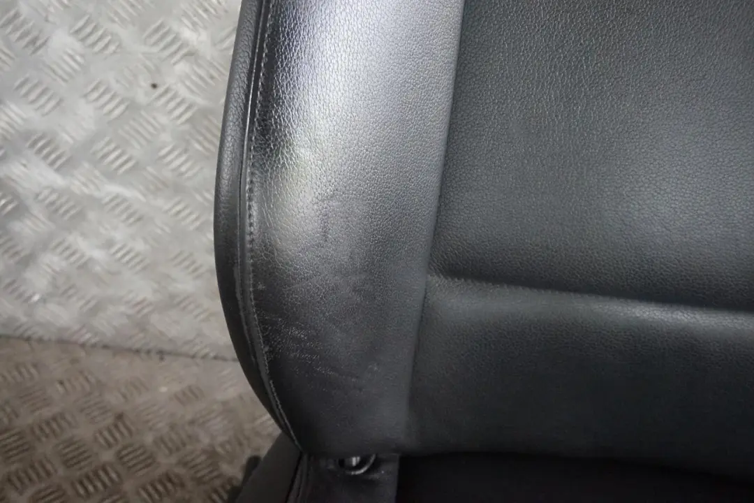 Heated M Sport Black Leather Front Seat Left Right N/O/S Seats to BMW X3 E83 with Part number 3410106 BMW X3 E83 Heated M Sport Black Leather Front Seat Left Right N/O/S Seats - SKU 3410106 - Part number 3410106
