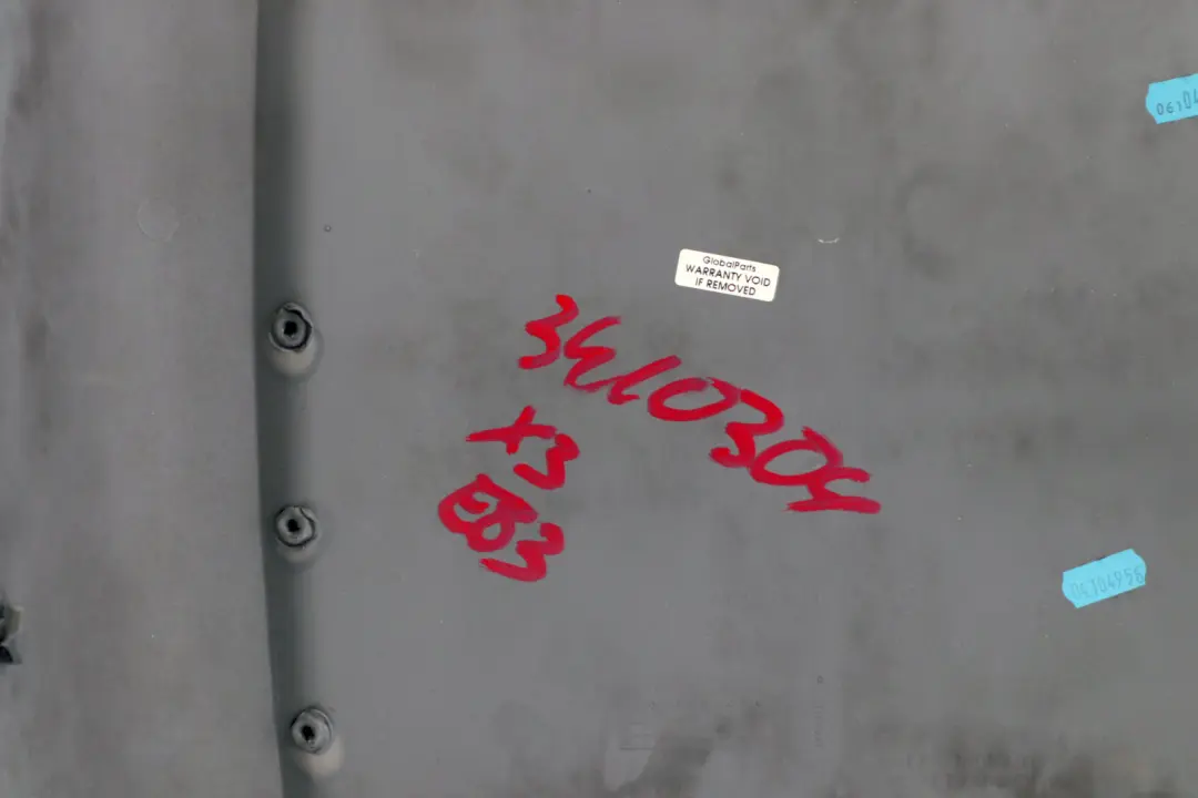 Rückwand Kunstleder mit Tasche Grau 3410037 für BMW X3 er E83 mit Teilenummer 3410304 BMW X3 er E83 Rückwand Kunstleder mit Tasche Grau 3410037 - SKU 3410304 - Teilenummer 3410304