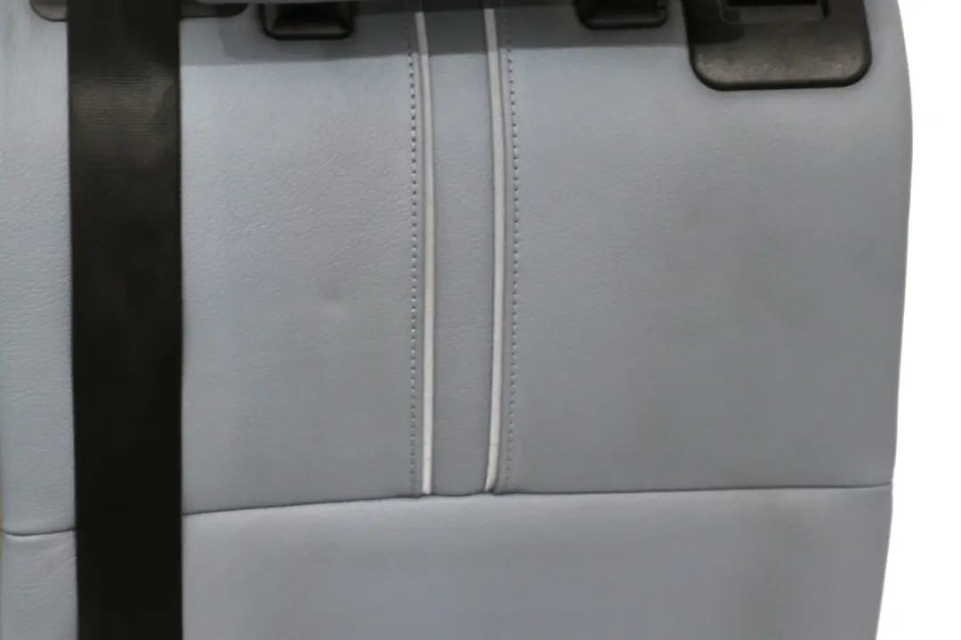 Sedile Posteriore Riferimento Resto Sinistra Grigio Blu per BMW X3 E83 LCI con numero di parte 3410372 BMW X3 E83 LCI Sedile Posteriore Riferimento Resto Sinistra Grigio Blu - SKU 3410372 - Numero di parte 3410372