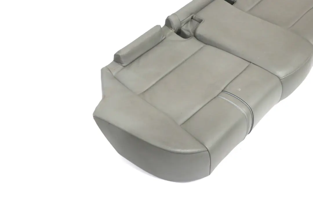Reference Siege Cuir Gris pour BMW X3 E83 à propos du numéro de pièce 3410418 BMW X3 E83 Reference Siege Cuir Gris - SKU 3410418 - Numéro de pièce 3410418