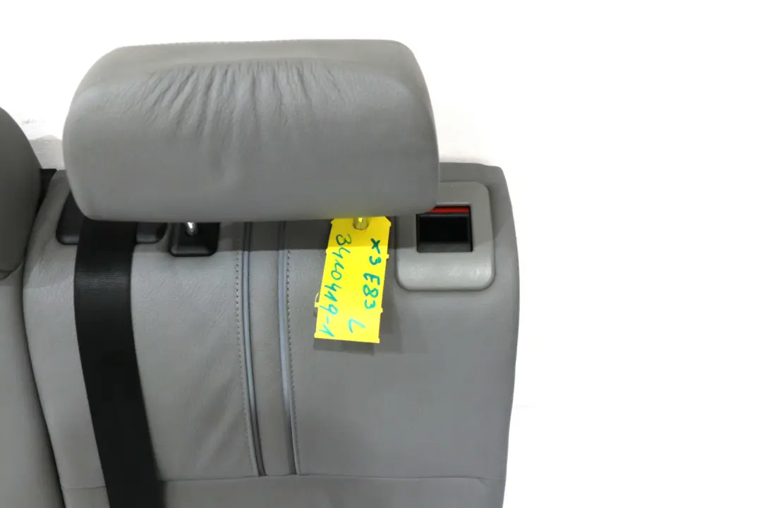 Grigio Interno Posteriore Sinistro Coprisedile Schienale Pelle per BMW X3 E83 con numero di parte 3410419 BMW X3 E83 Grigio Interno Posteriore Sinistro Coprisedile Schienale Pelle - SKU 3410419-1 - Numero di parte 3410419