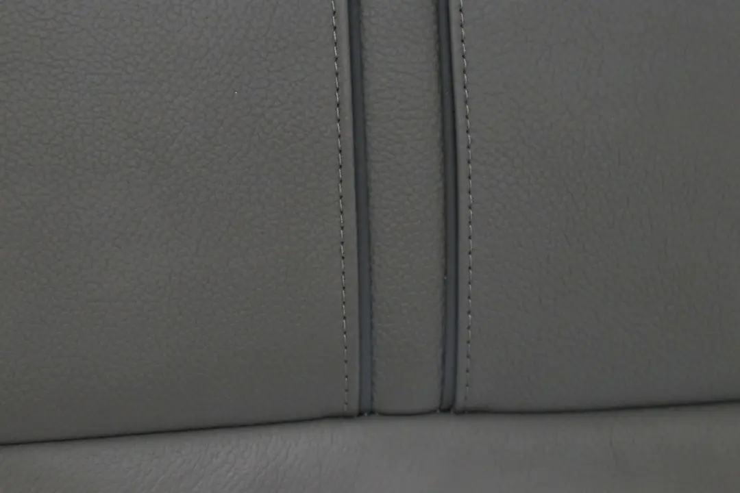  *BMW X3 er E83 LCI Rücksitz Bezug Lehne Hinten Rechts Grau - SKU 3410420-1 - Teilenummer 3410420