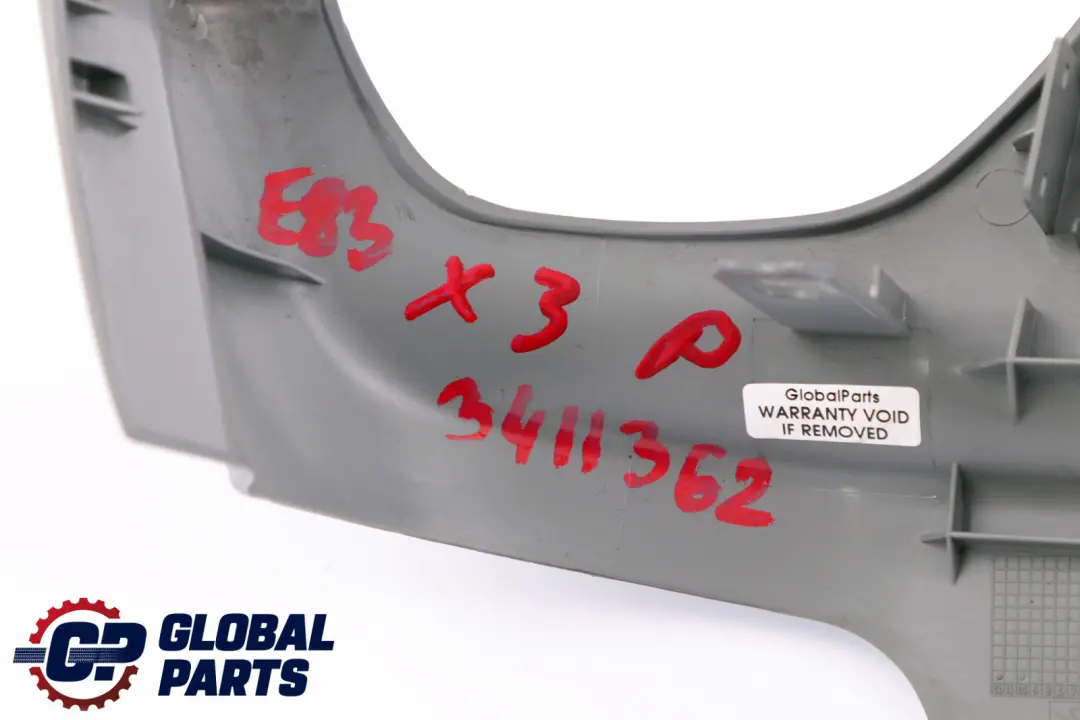 Blende Sitz Aussen Rechts Grau für BMW X3 er E83 mit Teilenummer 3411362 BMW X3 er E83 Blende Sitz Aussen Rechts Grau - SKU 3411362 - Teilenummer 3411362