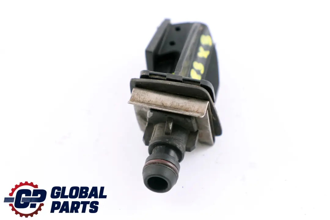 Faro Pulizia Lampada Ugello Spray Destro per BMW X3 E83 con numero di parte 3411430 BMW X3 E83 Faro Pulizia Lampada Ugello Spray Destro - SKU 3411430-1 - Numero di parte 3411430